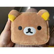 Estuche de lápices Kawaii Rilakkuma, organizador de maquillaje, bolsa de almacenamiento, estuche múltiple de peluche de oso de dibujos animados, bolsas de cosméticos Kawaii, estuche de belleza - Marrón - Ver 3