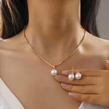 Colar dourado em Y com strass e pérolas artificiais, design elegante, adequado para uso diário feminino, presente de amizade, festa, acessórios de joalheria premium, colar multicamadas de aço inoxidável