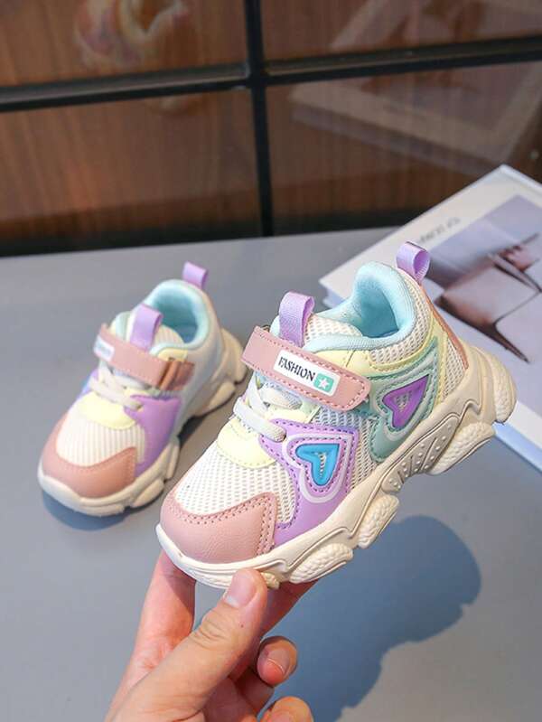 زوج من أحذية الرياضة للأطفال متعددة الألوان من جلد البولي يوريثان للربيع/الخريف، ذات نعل ناعم مانع للانزلاق ، أحذية رياضية للبنات