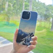 1个蓝白雪山、天空、山峰自然简约独特清新美丽云朵星空设计，不对称波浪IMD防震银色渐变冰箔金属激光闪亮艺术手机壳，适用于安卓//兼容OPPO/兼容VIVO/兼容荣耀//兼容红米/，防水防摔防刮，国际版，非国内版 - 彩色 - 查看 3