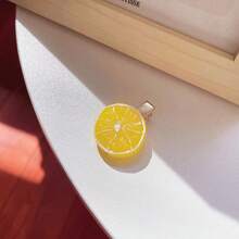 1 对小号人造柠檬发夹，趣味食物风格鳄鱼夹，独特个性刘海夹，可爱 ABS 塑料材质