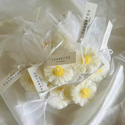 Set de 5 velas con forma de margarita - Regalos para invitados de boda, decoración para despedida de soltera, cera de soja perfumada para la fragancia del hogar, centro de mesa floral minimalista