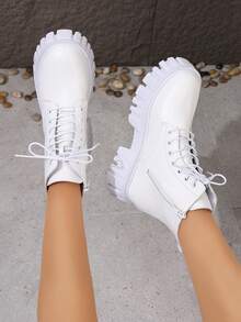 朋克风系带白色短靴，圆头厚底踝靴，英伦时尚百搭靴，适合春、秋、冬季穿着 - 白色 - 查看 2