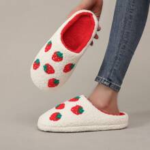 1 par de zapatillas de interior suaves para otoño/invierno con diseño impreso de fresas de tela de felpa, de diseño de frutas y verduras, con suela antideslizante, blancas y rojas