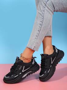 Women's Thick Sole Outdoor Sports Shoes, New Lightweight Thick Bottom Platform Sneakers, Suitable For Spring/Autumn Outdoor Sports Style - Black - View 4