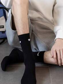 6 Pairs Men's White Solid Color Casual Mid-Calf Breathable Socks