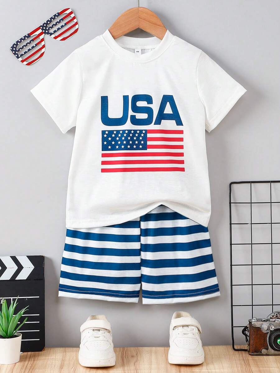 Conjunto de 2 piezas de camiseta de manga corta de cuello redondo y pantalones cortos con estampado de bandera estadounidense, estilo informal para niños