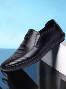 Zapatos casuales y sencillos para hombres con suela suave y transpirable, antideslizante, cómodos para de mediana edad, mocasines de moda de slip-on