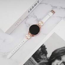 pulseira feminina para Galaxy Watch compatível com relógios 7/6/5/4 (40 mm/45 mm) e Classic (43 mm/50 mm) e Pro (45 mm) - Design de diamante trevo de quatro folhas da sorte - Pulseira fina e respirável e confortável - Moda elegante e fofa, multicolorida - À prova de suor e hipoalergênica - Pulseira de substituição premium para negócios/encontros/casamentos/uso diário - Melhor presente para ela