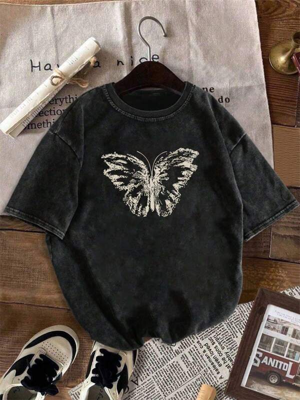 T-shirt simple style lavé pour hommes, avec motif papillon de bande dessinée, décontracté et ample, parfait pour le port quotidien en été et polyvalent, style emo, années 2000