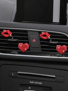 2/4 件水钻心形和唇形汽车出风口夹香薰装饰配件，汽车内饰装饰