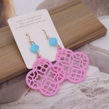 1 par de brincos femininos estilo Lucky Flower Hollow Drop, adequados para uso diário, primavera/verão
