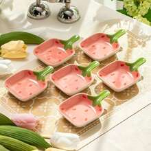 Set di 2 piatti in ceramica con manico a forma di fragola, lunghezza 12,5 cm, piatti di fragole carini per patatine e salse, stuzzichini e taglieri di formaggio, perfetti per snack, verdure, frutta, burro, salsa di soia, salse da intingere. Questi piccoli piatti in ceramica sono ideali per l'uso domestico come piatti per intingere, piatti per salse o piccoli piatti per la tavola quotidiana. Ideali per salse da intingere, patatine, frutta, insalate e piccole porzioni.