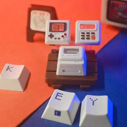 K-04 Black Keyboard Keycaps Vintage 3-in-1 Nostalgic Mini Macintosh Classic Replacement Design Backlight for Mechanical Keyboard Keycap Retro Game Console Keycaps Cute Transparent Key Cap Suit