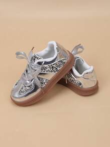 女童蕾丝边公主休闲运动鞋，春夏季透气运动鞋
