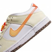 Zapatillas de mujer Nike DUNK LOW (GS) deportivas casuales cómodas y ligeras IB8891-191 - Amarillo/Naranja/Blanco - Ver 4