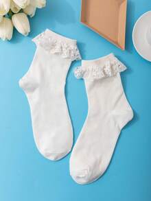 1/3/5 Pairs Solid Color Lace Trim Crew Socks, Skin-Friendly & Soft For Women - White - View 5