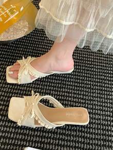 女士蝴蝶结装饰露趾拖鞋，低跟软底透气一脚蹬凉鞋，法式蕾丝边，适合搭配连衣裙，夏季 - 米色 - 查看 2