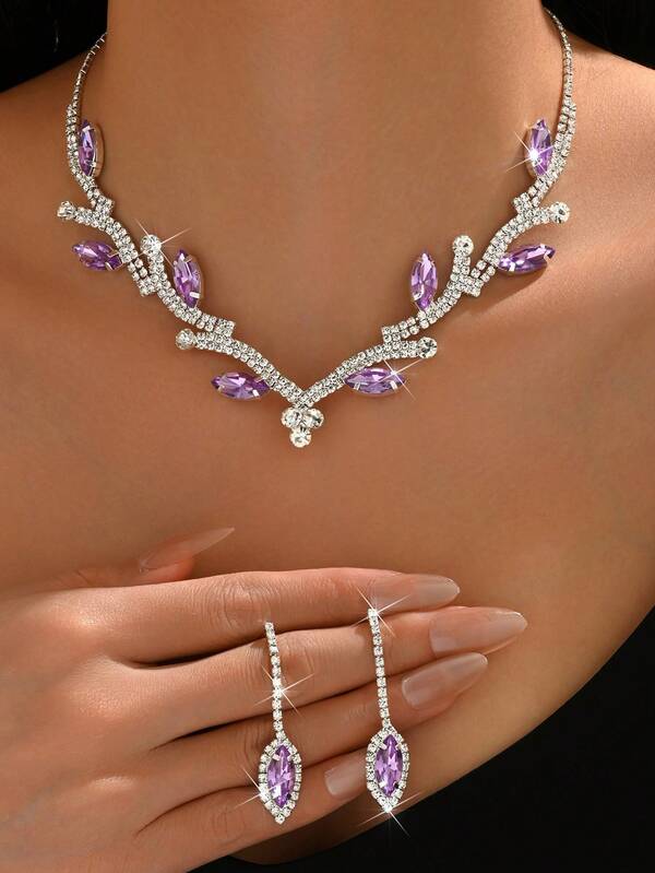 1 件女士项链 + 1 对女士耳环 3 件套首饰套装，优雅时尚的花卉设计，适合婚纱、礼服、毕业照拍摄、日常配饰、音乐节、骄傲月派对等。