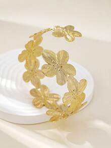 1pc Minimalist Geometric Petal Charm Bracelet, Suitable For Women Everyday Wear - Petal Armlet - View 3