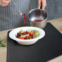 1 Piece Of Barbecue Mat, Fireproof And Oil Proof Deck Terrace Protection Mat, Barbecue Mat, Charcoal Outdoor Barbecue Floor Mat, Table Mat That Can Directly Remove Food, Barbecue Storage Accessories, Easy To Clean And Reusable - Black-silicone Insulation Pad - View 11