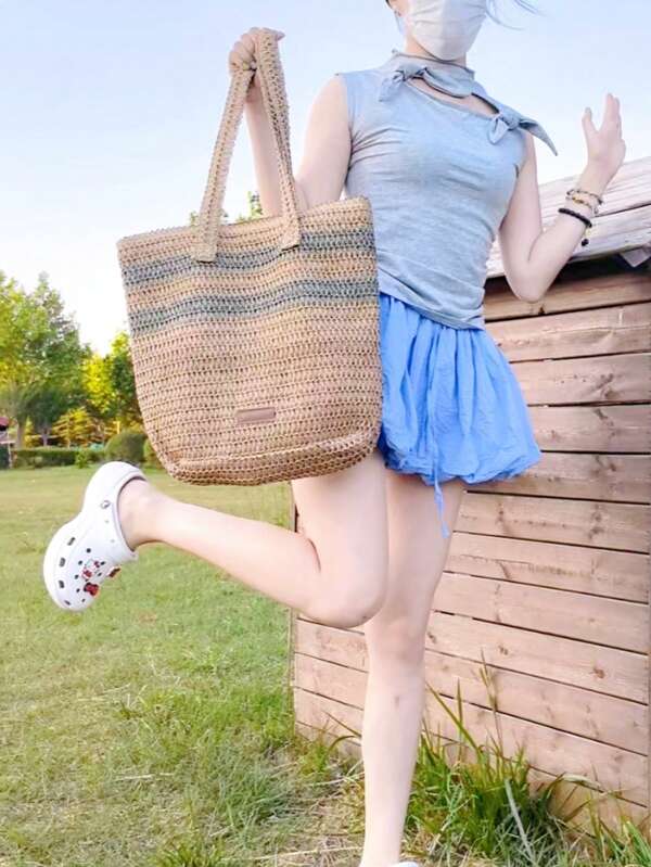 Woven Minimalist Style Women Zipper Shoulder Bag With Striped Decor, Suitable For Beach Vacation, Daily Use