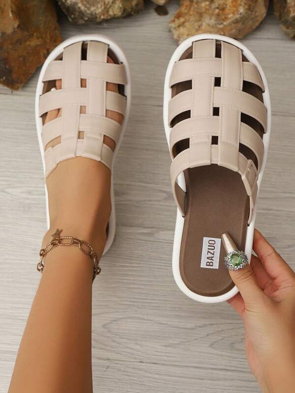 Nouveau sandales plates d'été pour femmes, style bohème à boucle, mode tressée, sabots confortables à bout fermé, polyvalents