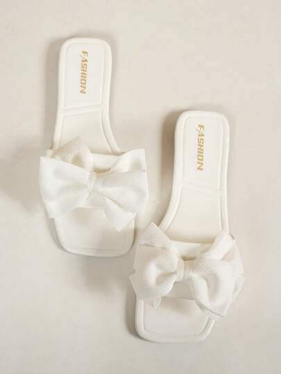 时尚女士平底拖鞋，新款方头水钻设计，黑色，百搭夏季凉鞋