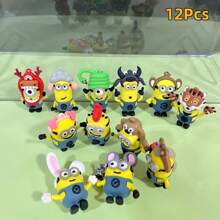 Minions 12 pezzi di graziose miniature di animaletti zodiacali dei Minions, adatte per decorare l'auto, come portachiavi, accessori da scrivania, ottimi regali per Natale, Ognissanti, Pasqua, Festa della Mamma, compleanni, Ringraziamento e altre festività per famiglie e amici