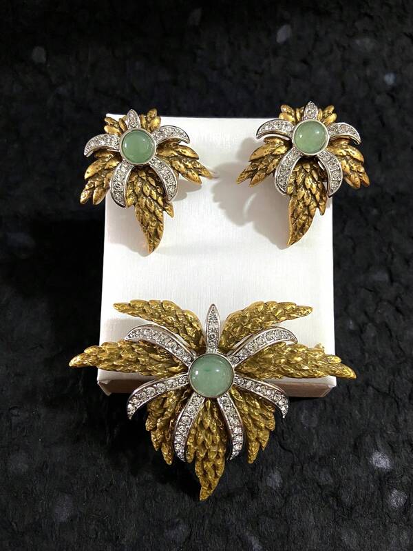 Vintage Floral & Feather Carved Elegant Brooch And Earrings Set, Suitable For Women's Daily Occasions And Gatherings