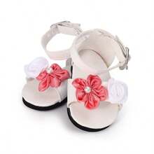 1 paire de sandales pour poupée, chaussures d'été mignonnes et pour poupée, avec fermeture, bride croisée/motif floral, convient aux poupées Reborn de 18 pouces, adapté aux enfants de 3 ans et plus, accessoire de jouet de poupée, cadeau d'anniversaire, fête, jeu de rôle