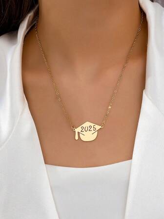1pc Versatile 2025 Graduation Doctoral Cap Pendant Necklace, Stylish & Suitable For Daily Wear By Women