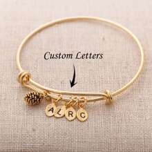 Pulseira com inicial de pinha, presente para o Dia das Mães, presente para a avó, pulseira com inicial de folha, presente personalizado para mães, joias com nome de família, presente para a mãe