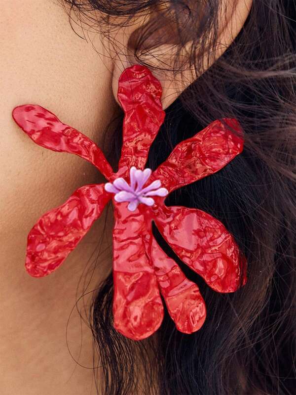 1 paire de boucles d'oreilles à tige florales exagérées peintes en métal, polyvalentes pour un port quotidien et les vacances, design élégant pour femmes