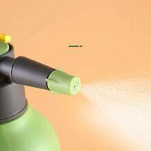 Pulvérisateur de jardin pressurisé 2L - Buse moussante en plastique durable tenue à la main, tête d'arrosage de rechange convenant au lavage de voiture, au jardinage et au nettoyage de la maison