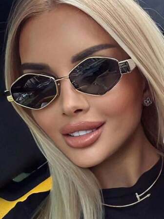 1 st. mode polygonala damer modeglasögon 2025 vintage märke romb damer mode glasögon solglasögon unik metallbåge punk glasögon strandaccessoarer för kvinnor glasögon solglasögon grunderna höst vinter kvinnor outfits kläder affärsmässigt casual presenter för sommar strandsemester, utomhus, resor