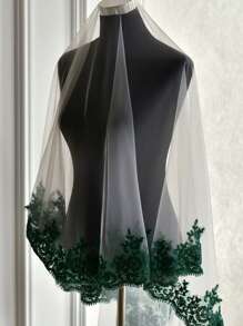 Short Single-Layer Soft Sheer Green Embroidered Lace Trim Edge Headpiece Bridal Veil Wedding Accessory For Women, Outdoor, Bachelorette Party Face Veil