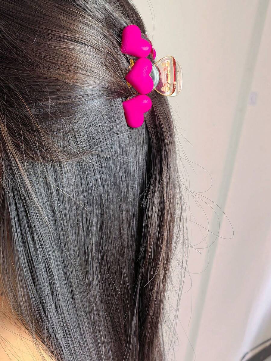 1 件时尚休闲粉色心形发夹