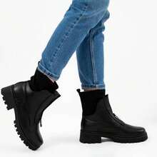 Women's Black Chunky Heel Casual Daily Wear Ankle Boots - Black - View 2
