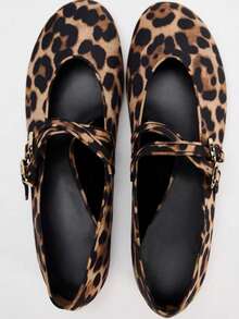 2025 Spring/Summer New European And American Square Toe Shoes, Versatile Soft Leather Loafers For Women - Brown - View 5