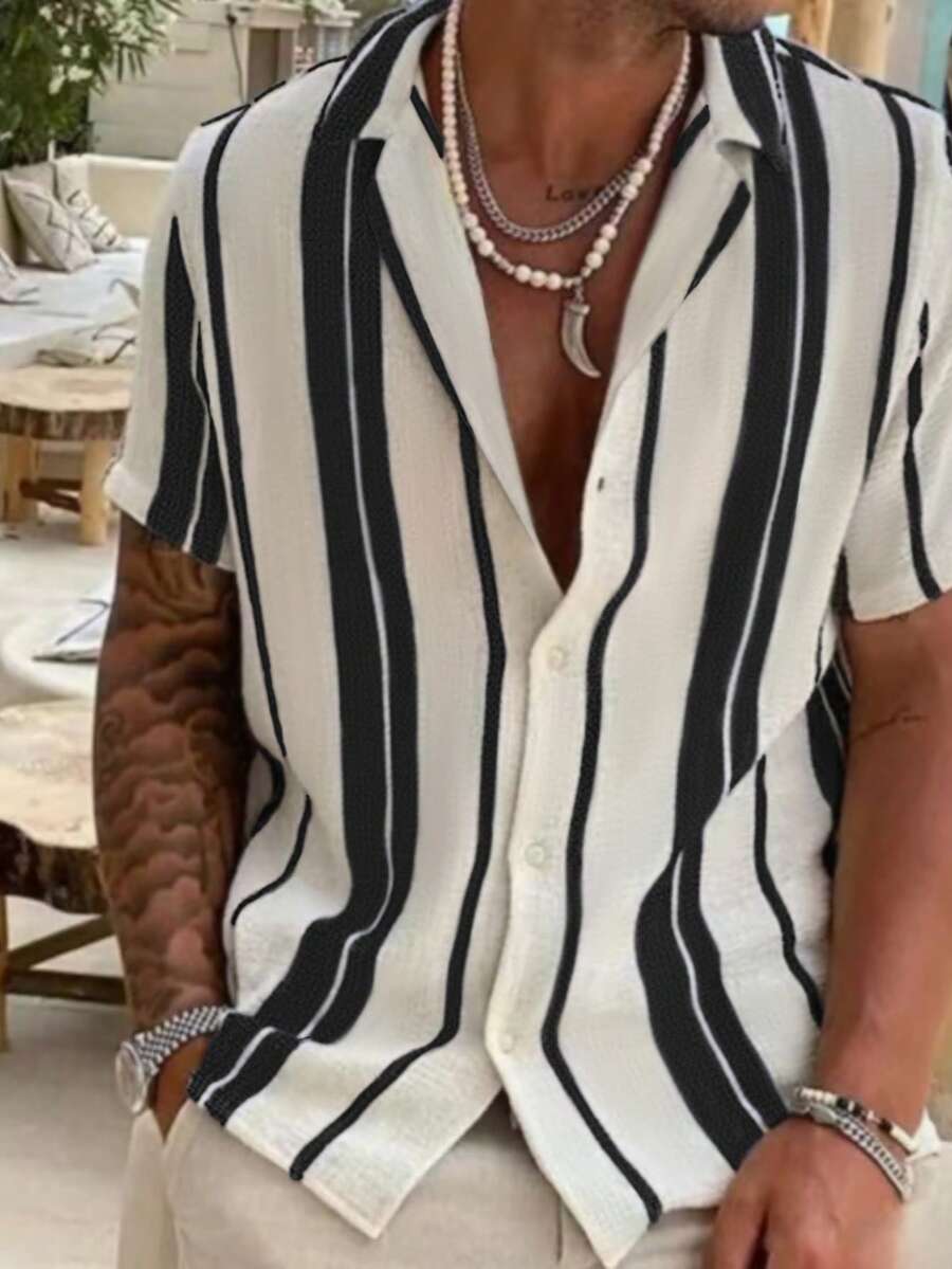 Camisa de manga corta casual de hombre con bloques de color y rayas, estilo cómodo de vacaciones - Negro - Ver 1