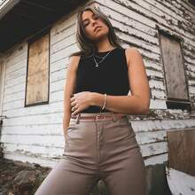 4 Pack Women Belts Jeans Dress Thin Waist Belt Ladies With Gold 0.55 Width, 2025 Style - E_黑色+米色+棕色+白色 - 查看 3