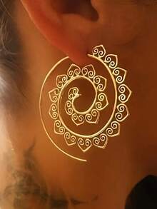 Hollow Out Hoop Earrings - Yellow Gold - View 2