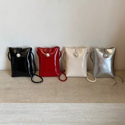 2025 时尚仿珍珠装饰迷你斜挎包，独特设计单肩包，别致通勤手提包