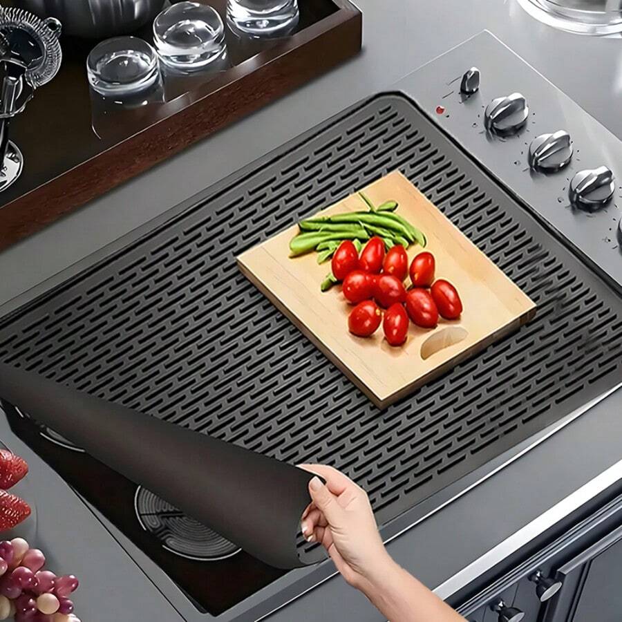 1 Piece Of Barbecue Mat, Fireproof And Oil Proof Deck Terrace Protection Mat, Barbecue Mat, Charcoal Outdoor Barbecue Floor Mat, Table Mat That Can Directly Remove Food, Barbecue Storage Accessories, Easy To Clean And Reusable - Black-silicone Insulation Pad - View 1