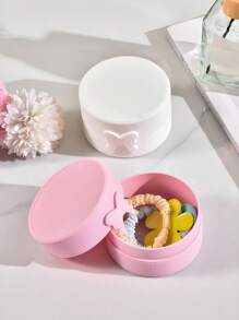 1 Stück kreative strukturierte Retro Schleife Pferd Schmuckkasten, eleganter hübscher Schmuckaufbewahrungskasten als Geschenk, Aufbewahrungsbox mit Schleifen-Pony-Form, runde Aufbewahrungsbox für Schmuck, tragbare Staubbox, perfekt für Schmuck und kleine Accessoires mit Herz-Stickerei Details, Schmuckkasten, Muttertagsgeschenkbox