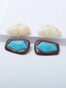1 Pair Asymmetric Exaggerated Retro Fashion Resin Earrings