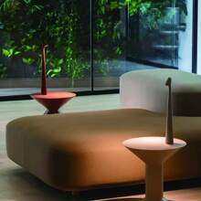 1 pièce Lampe de table à design minimaliste, veilleuse rechargeable pour la lecture et l'apprentissage, lampe de bureau à interrupteur tactile avec trois modes d'éclairage réglables. Convient pour la chambre à coucher, le bureau, la décoration et l'éclairage du salon.