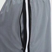 Nike 男士 AS M NK DF WVN DNA 6IN SHORT 梭织短裤 FN2660-065 - 灰色 - 查看 4