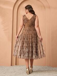 V-Neck Printed Ruffle Hem High-End Evening Gown